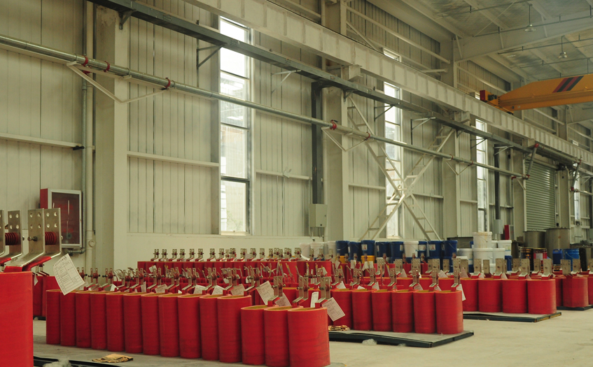 武汉变压器厂家高低压包半成品区